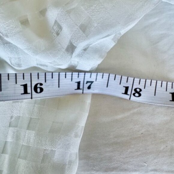 White 3/4 Puff Sleeve Maxi Dress - Picture 13 of 15